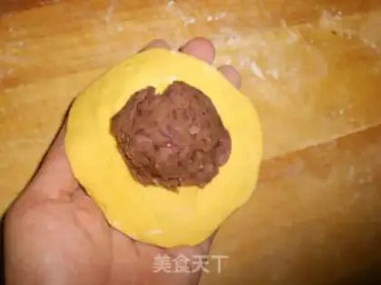 Make Pumpkin bean paste bun step 9
