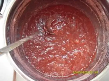 Make strawberry jam step 3