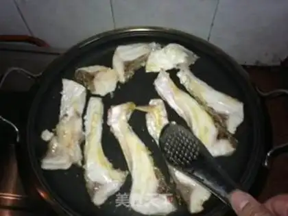 Make Pan-fried fish belly step 3