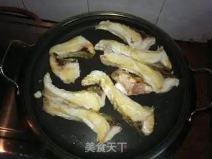 Make Pan-fried fish belly step 4