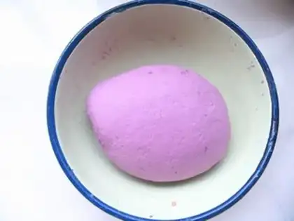 Make Purple sweet potato cake step 3