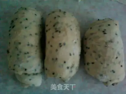 Make Black sesame toast step 4