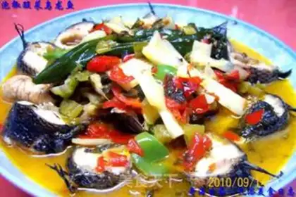 Make Oolong fish with pickled pepper and pickled cabbage step 9