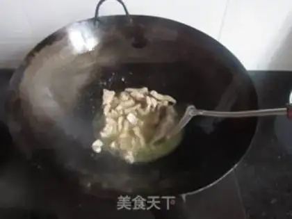 Make Braised noodles with green beans step 4