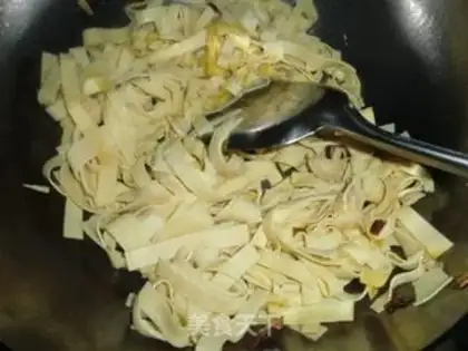 Make Pepper and bean skin step 5