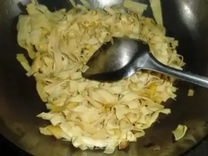 Make Pepper and bean skin step 6
