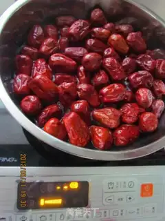 Make sweet jujube step 1