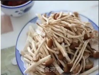 Make Dry pot tea tree mushroom step 4