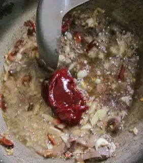 Make Hot and sour noodles step 3