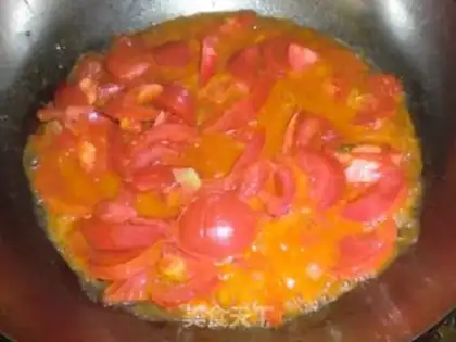 Make Mixed noodles with tomatoes, eggs and vegetables step 6