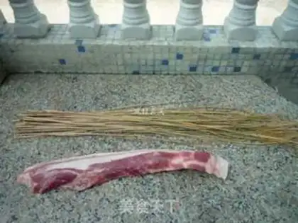 Make Pork tied with straw step 0