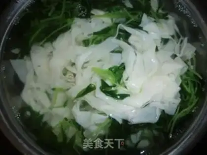 Make Mixed noodles with tomatoes, eggs and vegetables step 15