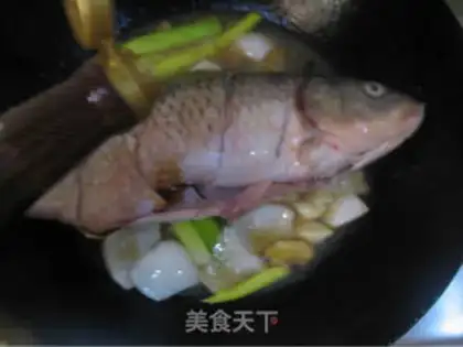 Make braised carp step 4