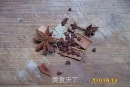 Make Eight Treasure Rice with Grape Bean Sauce step 28