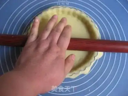 Make Crispy strawberry pie step 9
