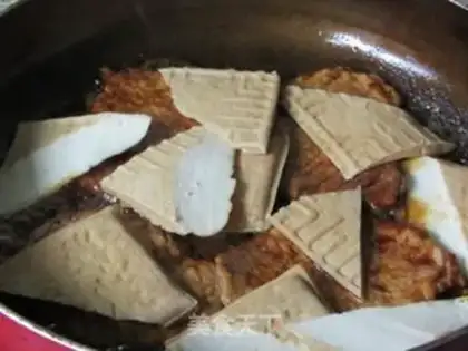 Make Braised steaks and fragrant dried meat step 9