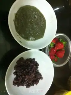 Make Matcha Strawberry Dafu step 2