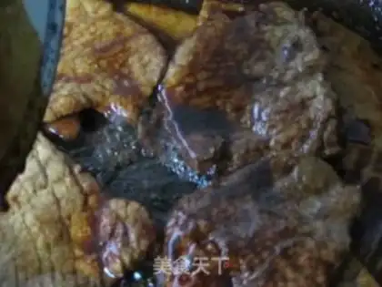 Make Braised steaks and fragrant dried meat step 10