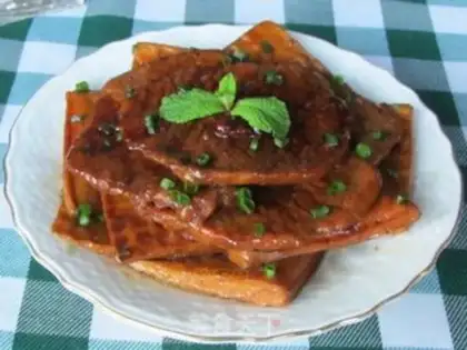 Make Braised steaks and fragrant dried meat step 13