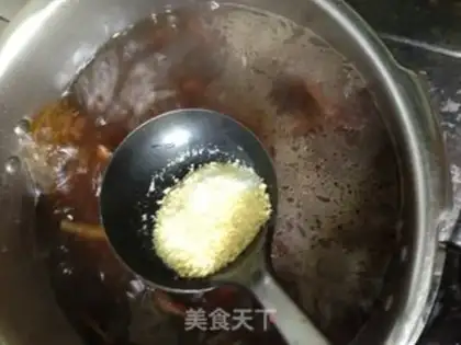 Make Tea tree mushroom dragon bone soup step 5