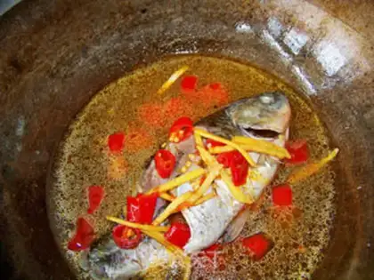 Make Secret hot and sour carp step 6