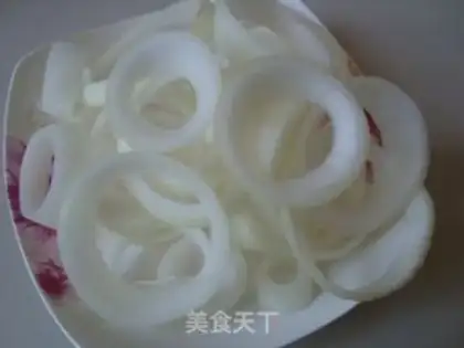 Make fried onion rings step 1