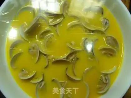 Make Steamed eggs with clams step 3