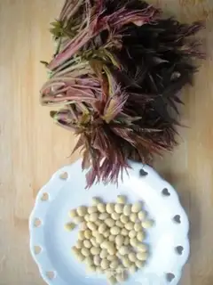 Make Chinese toon bean step 0