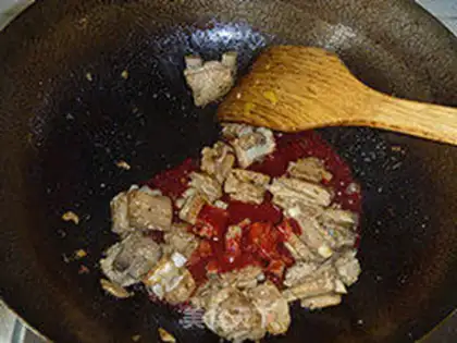Make Stewed ribs with golden melon and southern milk step 8