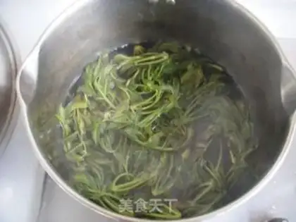 Make Chinese toon bean step 5