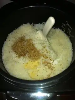 Make Rice roll with purple cabbage step 3