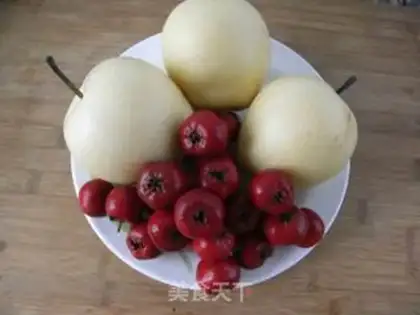 Make Red fruit crisp pear soup step 0