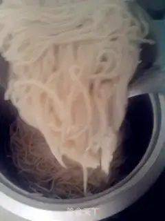 Make fried noodles step 23