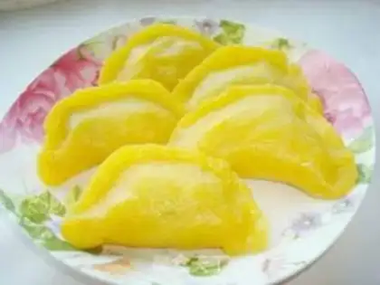 Make Zucchini steamed dumplings with corn flour step 10