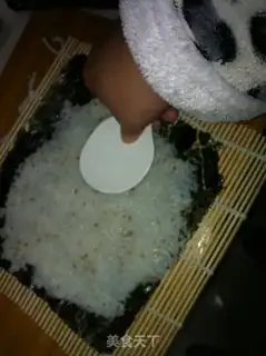 Make Rice roll with purple cabbage step 6