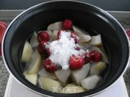 Make Red fruit crisp pear soup step 5