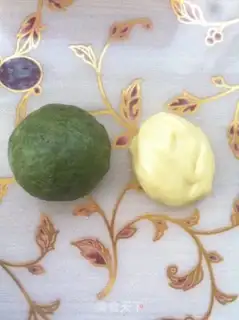 Make Matcha Red Bean Crispy step 6
