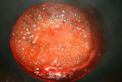 Make Sauce glutinous rice lion head step 11