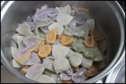 Make Colorful Butterfly Noodles step 15