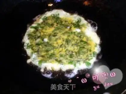 Make Chinese toon egg cake step 2