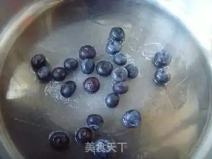 Make blueberry cheese tower step 6