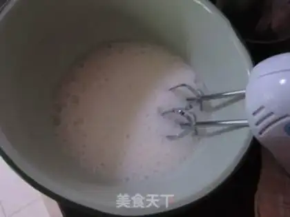 Make Two-color cake step 4