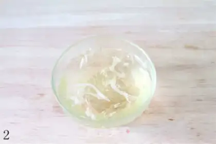 Make strawberry mousse cake step 1