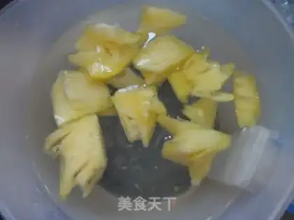 Make pork and pineapple step 2