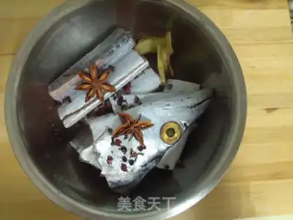 Make roasted hairtail with black bean step 3