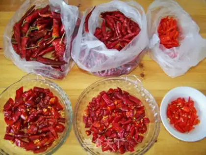 Make chili red oil step 0