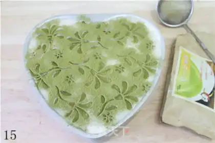 Make strawberry mousse cake step 14