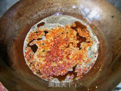 Make chili red oil step 6
