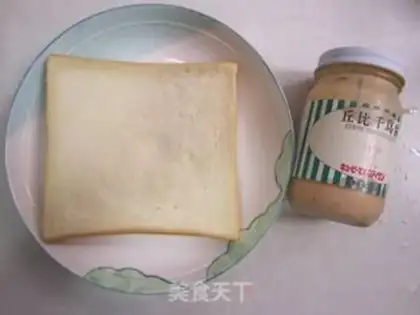 Make Egg and ham sandwich step 4
