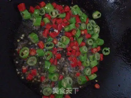 Make Farmhouse stir-fried pork step 4